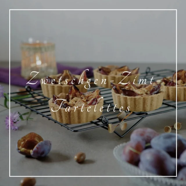 Kennt ihr das, wenn die Tage zu kurz werden und ihr aber noch so viel zu tun habt?
So geht es mir mal wieder. Das Rezept wollte ich schon längst fertig haben, aber nun kam doch wieder etwas dazwischen. Naja, morgen sollte ich es schaffen 🙈😅

Ich wünsche euch einen schönen Abend bzw eine gute Nacht 😊

#sweetsoulfood #veganbacken #veganbackenkannjeder #veganerezepte #herbstliebe #herbstrezepte #vegan #tartelettes #zwetschgen #igvegan #vegansofinstagram #veganösterreich #vegansoulfood #glutenfrei